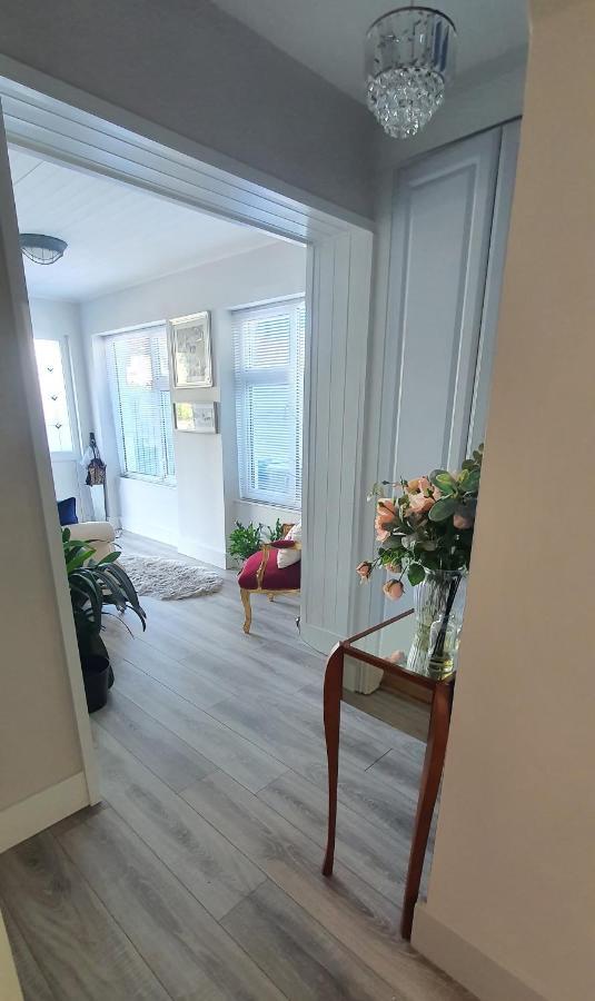 124 ,Castlelawn Heights, Headford Road Galway Homestay Екстериор снимка